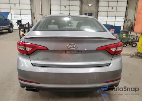2015 Hyundai Sonata Sport z USA, uszkodzony, nr VIN 5NPE34AF4FH245855
